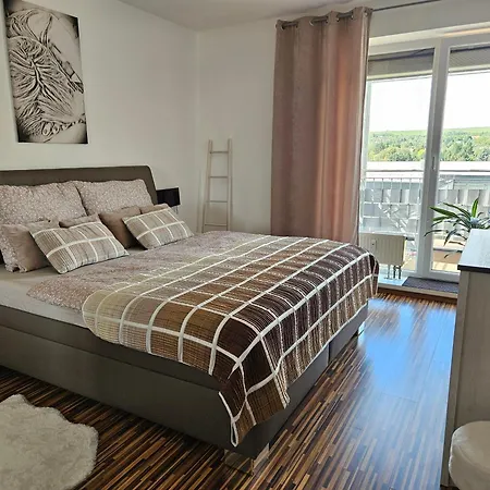 Holiday Home Apartment Znojmo Apartman *